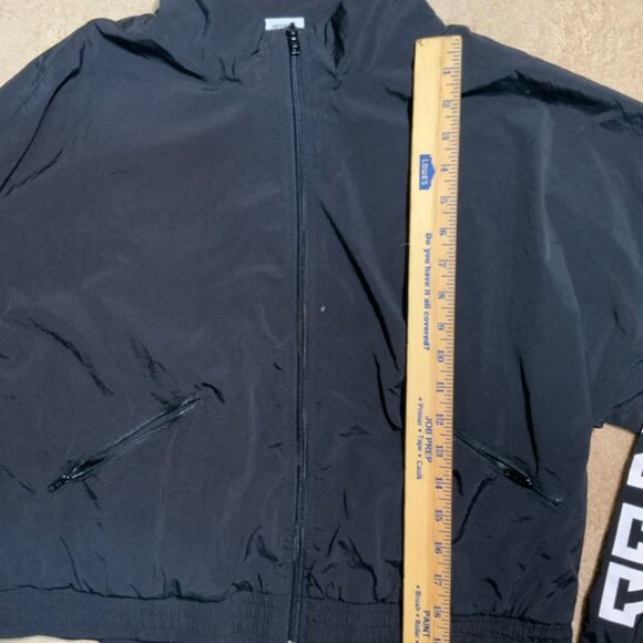 Victoria Secret PINK Sz Large Black Cropped Zip Jacket Pink Logo on‎ Sleeve (I) - Picture 4 of 6
